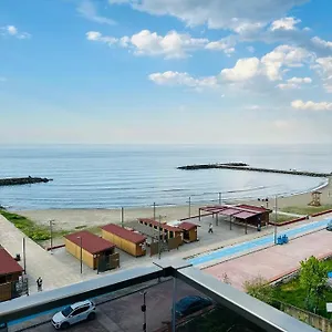 queen-palace-hotel-trabzon.hotelstrabzon.net/