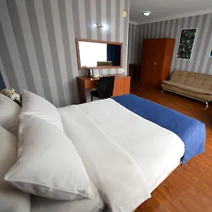 https://aura-boutique-hotel.batumihotels.net